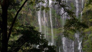 keezharkuth waterfalls idukki20131207114703 121 1 The Indian Journeys 3
